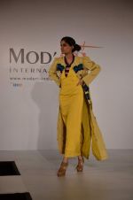 at Mod_art International presents the Graduating Fashion Show in the Crystal Ballroom, Hotel Sea Princess, Juhu on 28th May 2012 (21).JPG